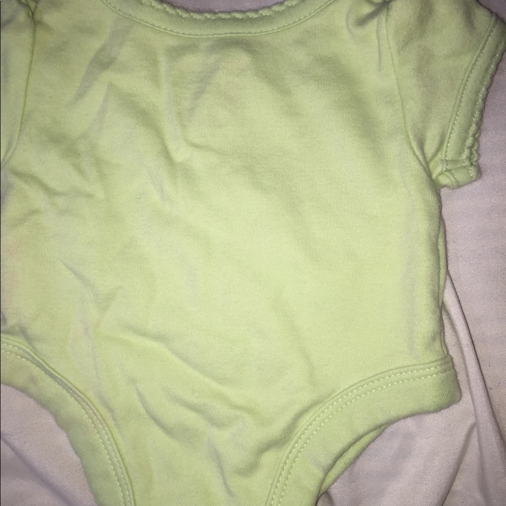 Preemie one piece - Picture 4 of 4